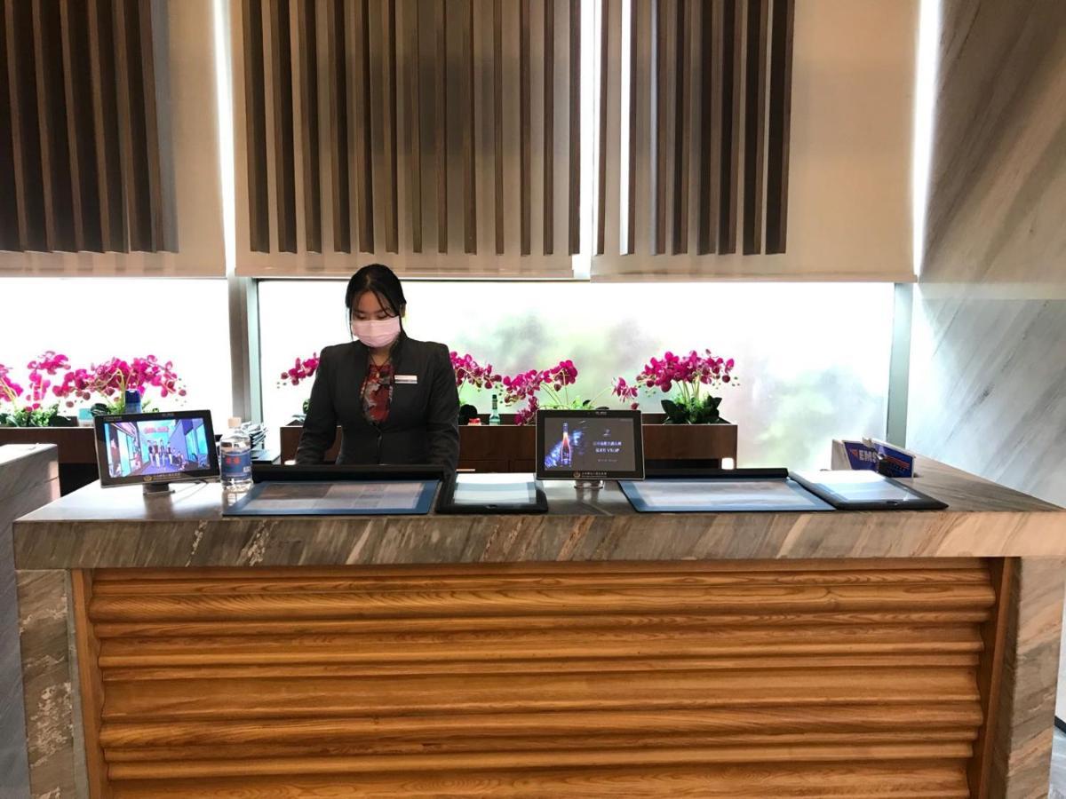 Futian Wyndham Grand 5*